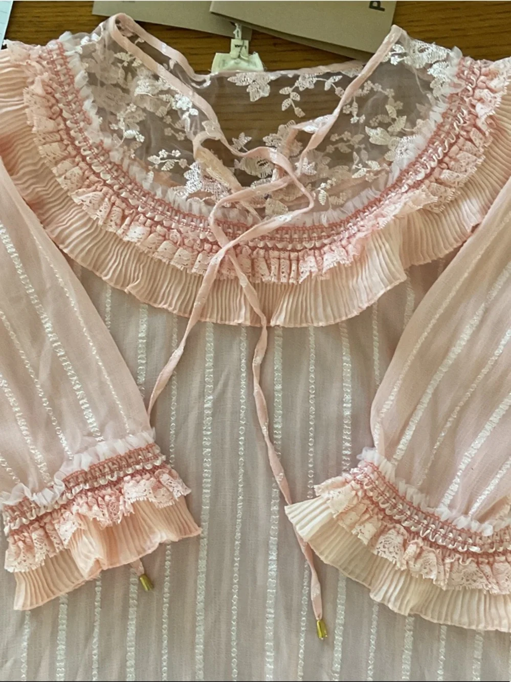 POL Pink Lace Ruffle Blouse - Picture 4 of 9